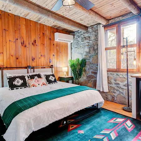 The Furry Lodge Double Ste 7 & 8